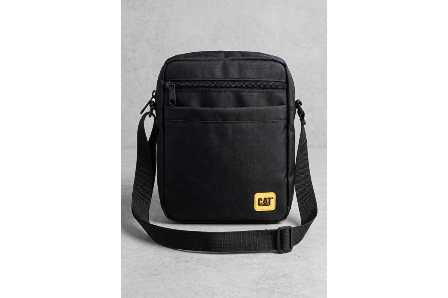 Vibah TitanCore Travel Bag Front View